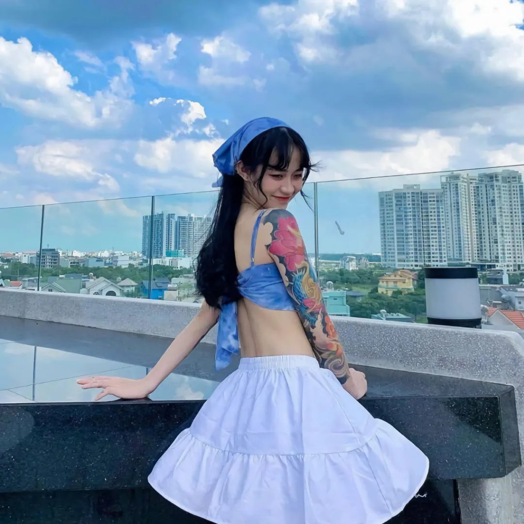 四人帮翻转校园