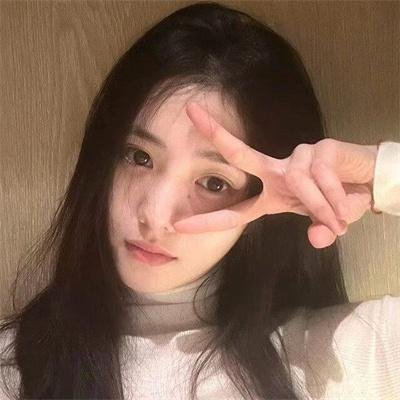 吮指少年